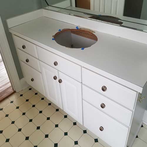 Vanity Top Refinishing — before refinishing