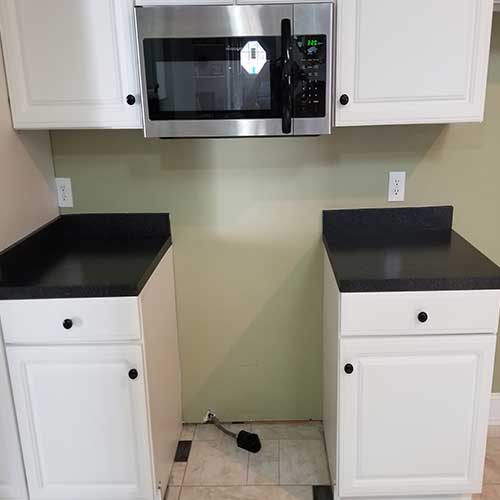 Laminate Kitchen Counters — after Renov8 refinishing